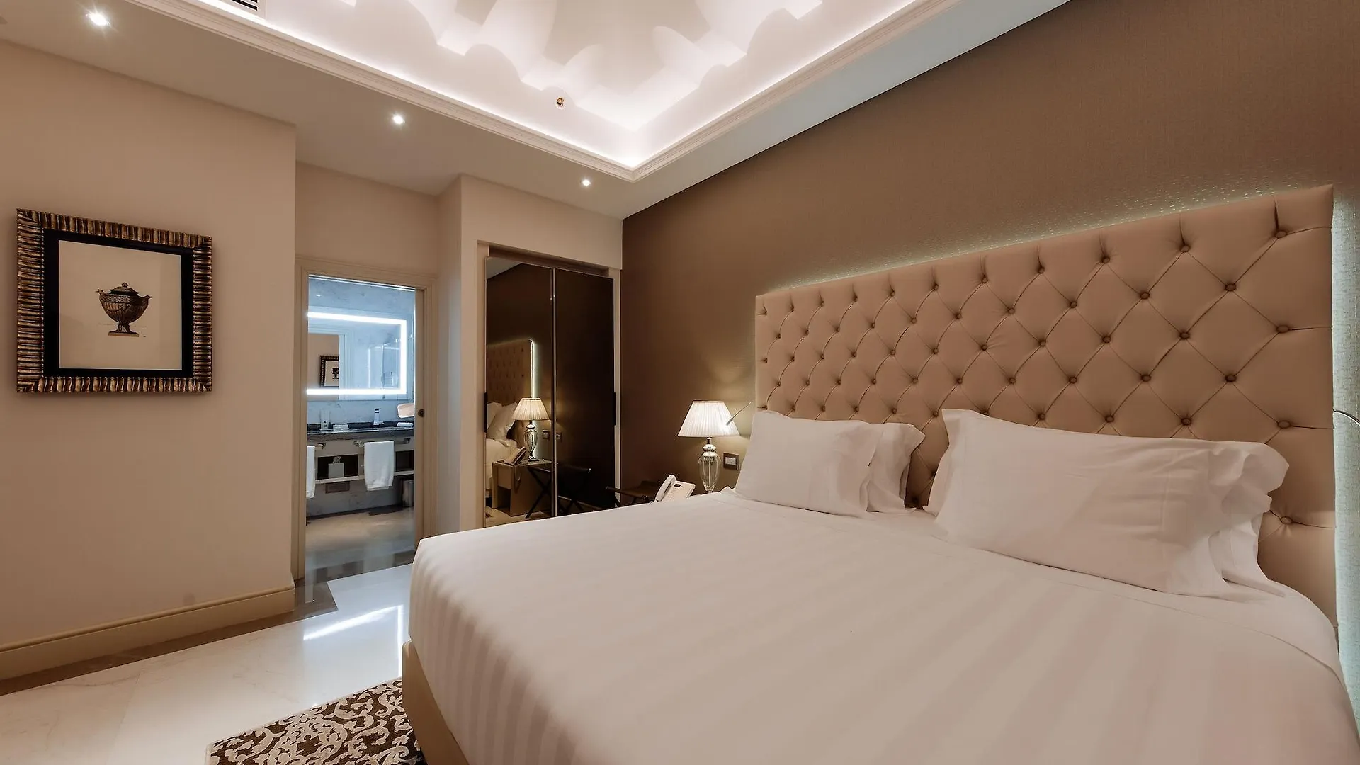 Hotel Aleph Rome Hotel, Curio Collection By Hilton