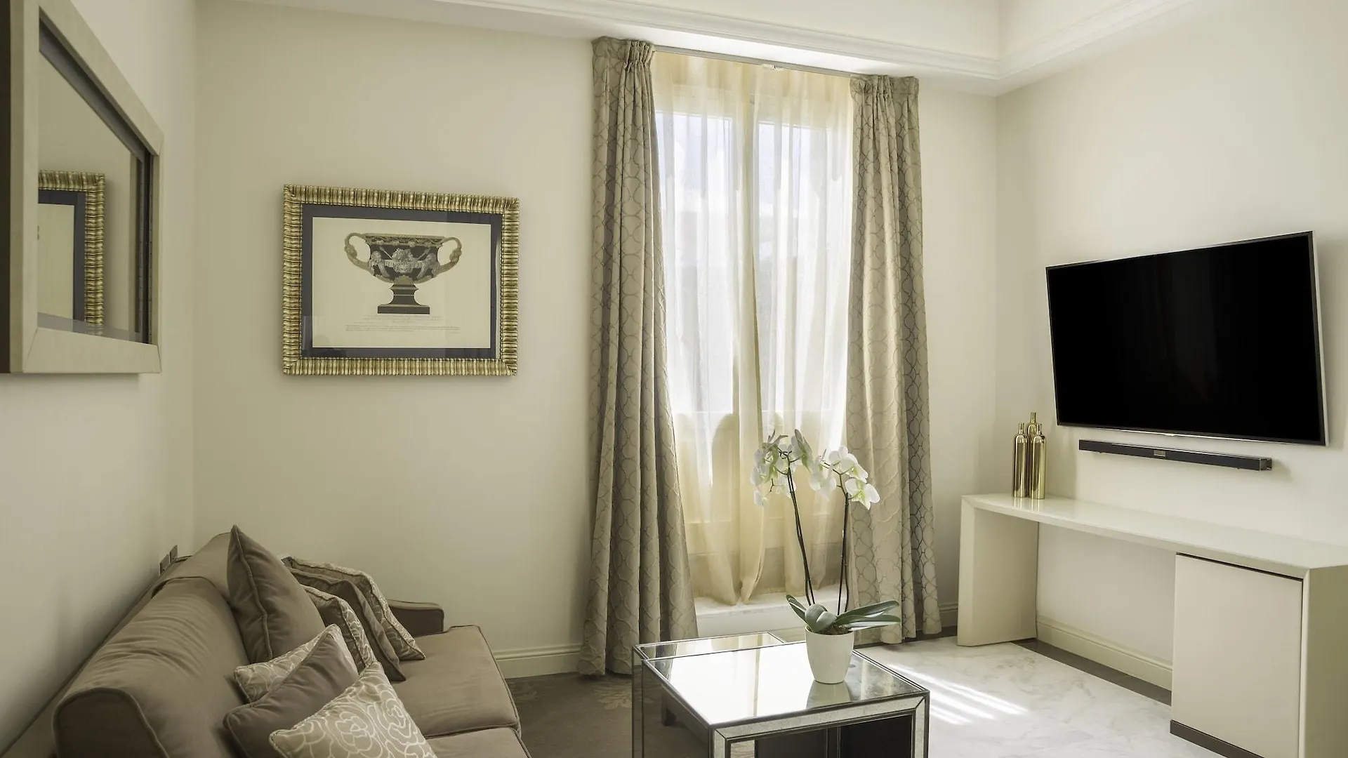 Aleph Rome Hotel, Curio Collection By Hilton Italy