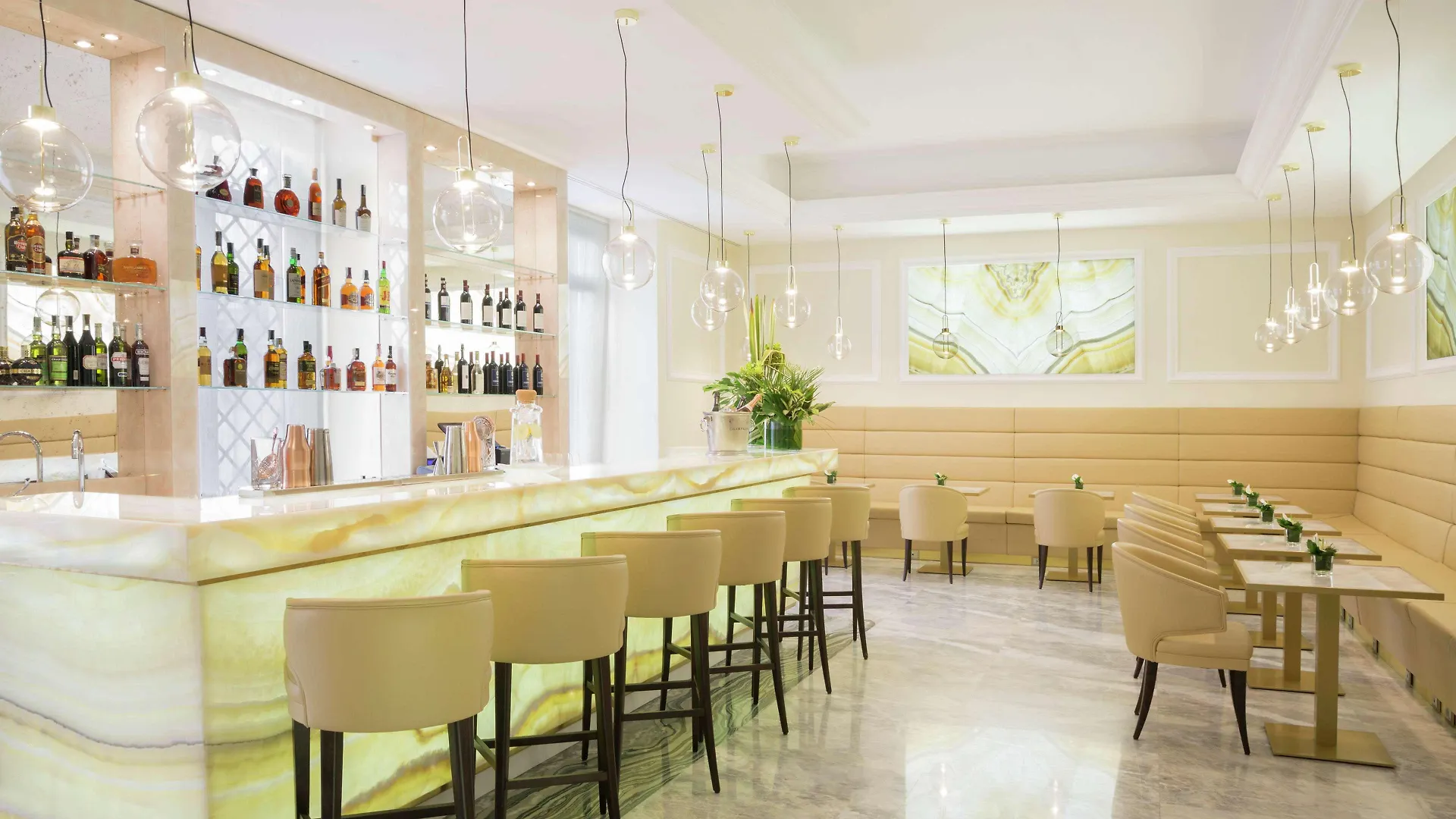 Aleph Rome Hotel, Curio Collection By Hilton 5*,
