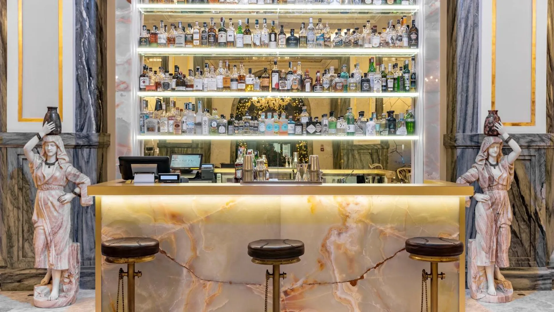 ***** Hotel Aleph Rome Hotel, Curio Collection By Hilton Italy
