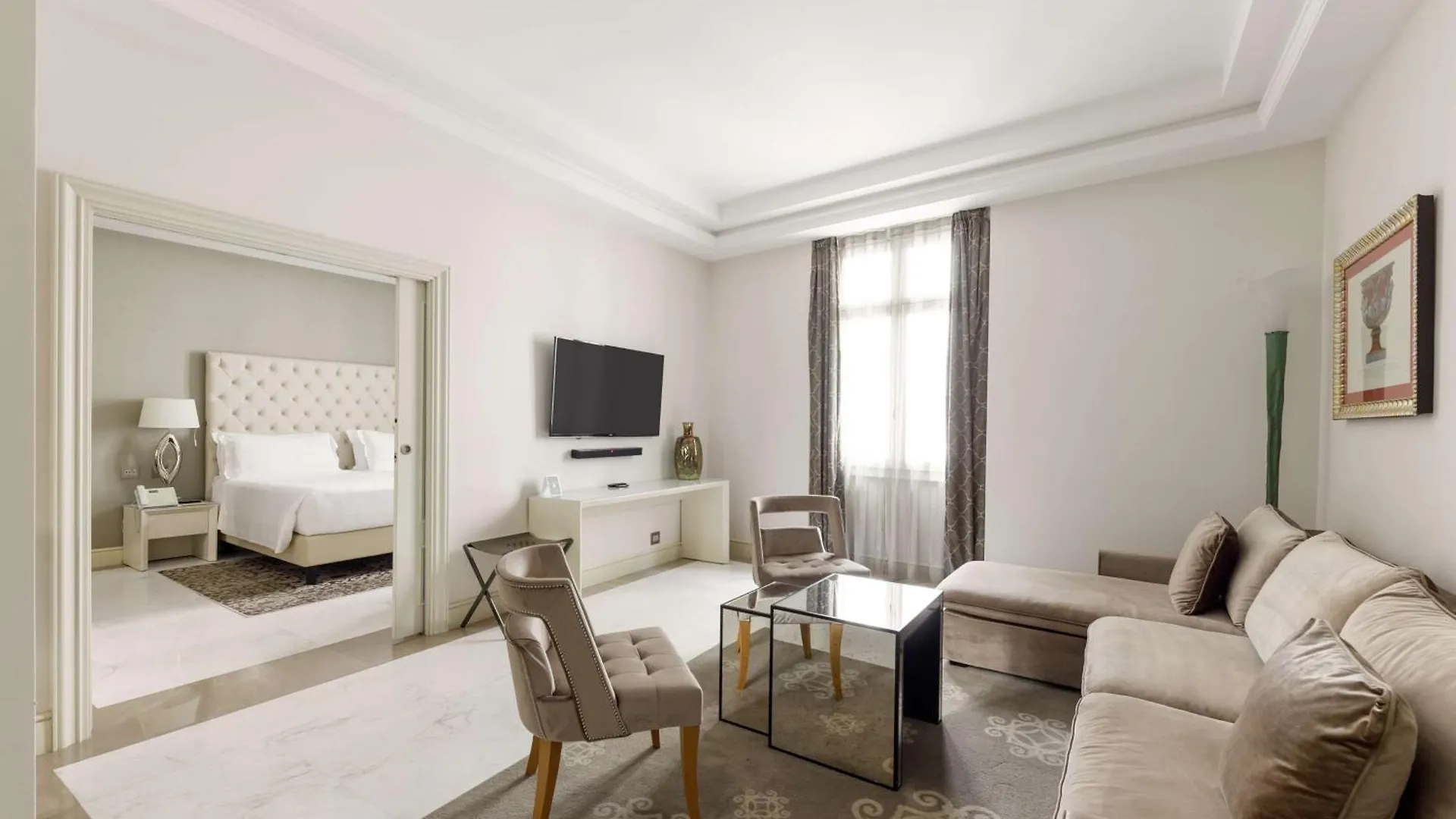 Aleph Rome Hotel, Curio Collection By Hilton